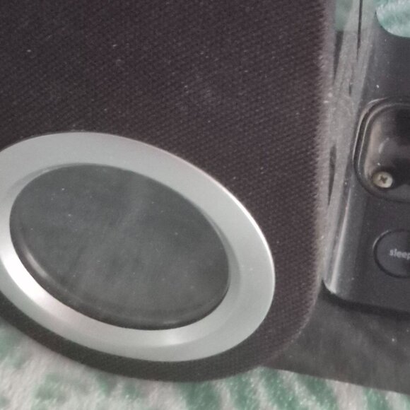 iHome Alarm Set - Picture 5 of 9